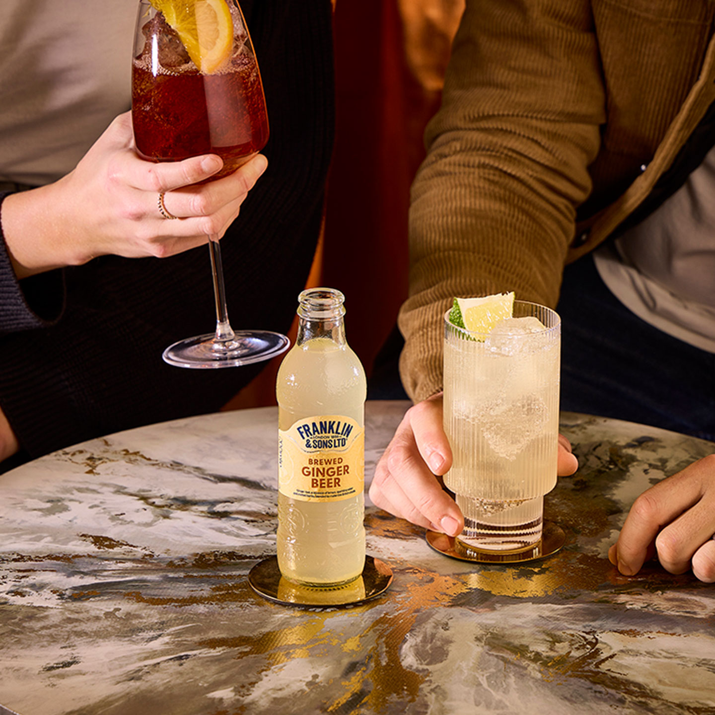 https://franklinandsons.com/wp-content/uploads/2021/09/FS_ginger_beer-lifestyle5.jpg